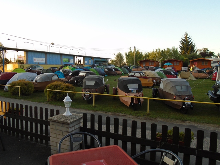 autokemp - UBYTOVNA SK M�ENO